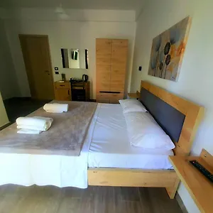 lungomare-private-rooms.albaniahotels.org/