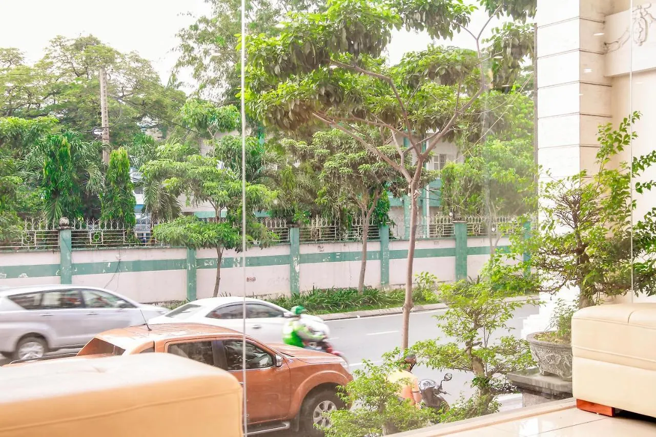 Erato Boutique Hotel Ho Chi Minh City 2*,